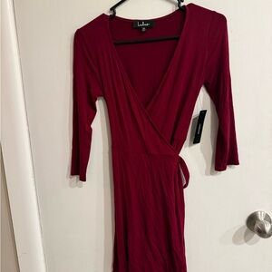 Lulu's NWT burgondy Long Sleeve Wrap Dress
